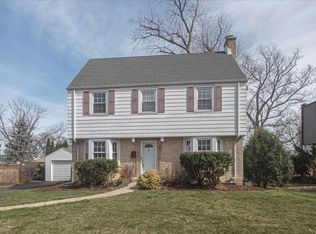 281 Oxford Rd, Des Plaines, IL 60016