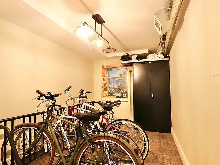22 Granite St #2B — Photo 12