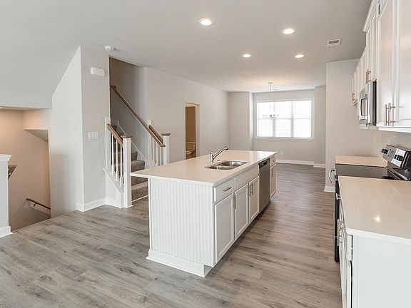 3rd image of 4307 Abercorn Dr #Orjh90