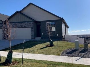 5137 Sullivan St, Cheyenne, WY 82009