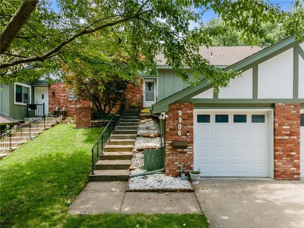 9906 Edelweiss Cir, Merriam, KS 66203