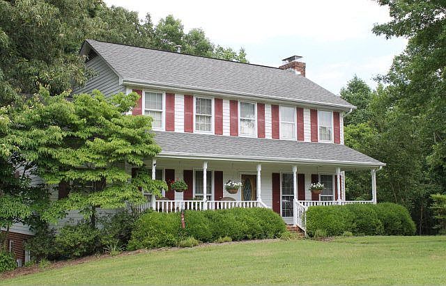 1st image of 364 Autumn Ln