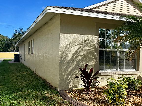 Side yard