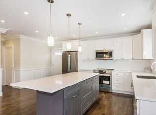 37 Juniper St #1L, Boston, MA 02119