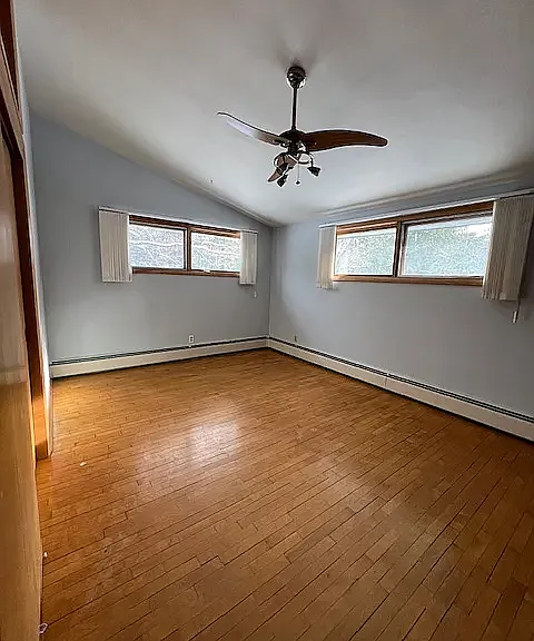 605 Greenbriar Ave — Photo 3