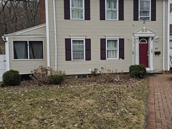 443 Mill St, Worcester, MA 01602