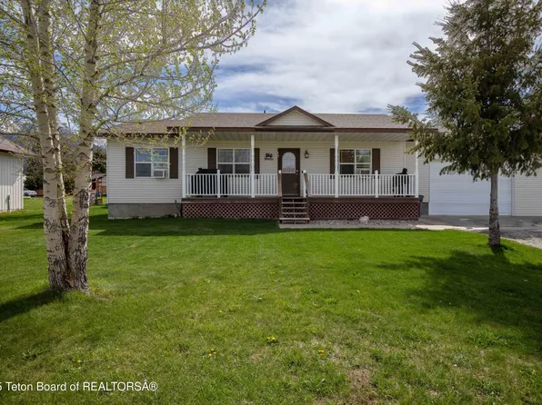 10-50 West Rd, Bedford, WY 83112