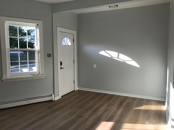 2nd image of 242 Sanford St