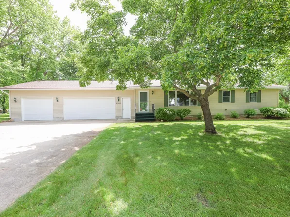 2303 Parkview Rd NE, Alexandria, MN 56308