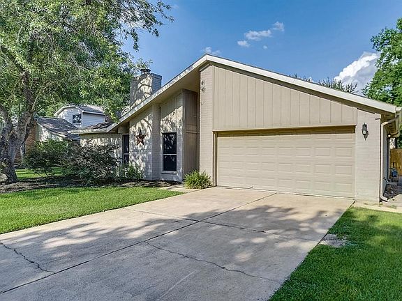 2nd image of 1223 Strawberry Park Ln