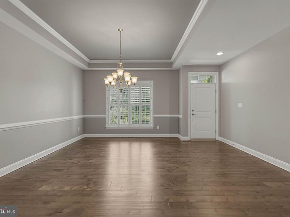 3rd image of 108 Green Forest Dr