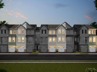 46 Depot Way, Dunellen, NJ 08812