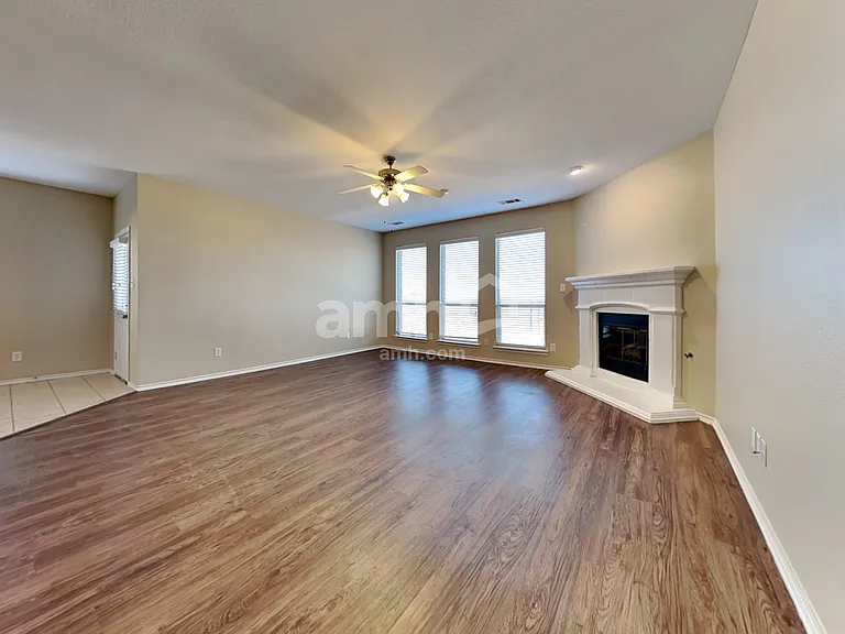 86 N Highland Dr — Photo 7