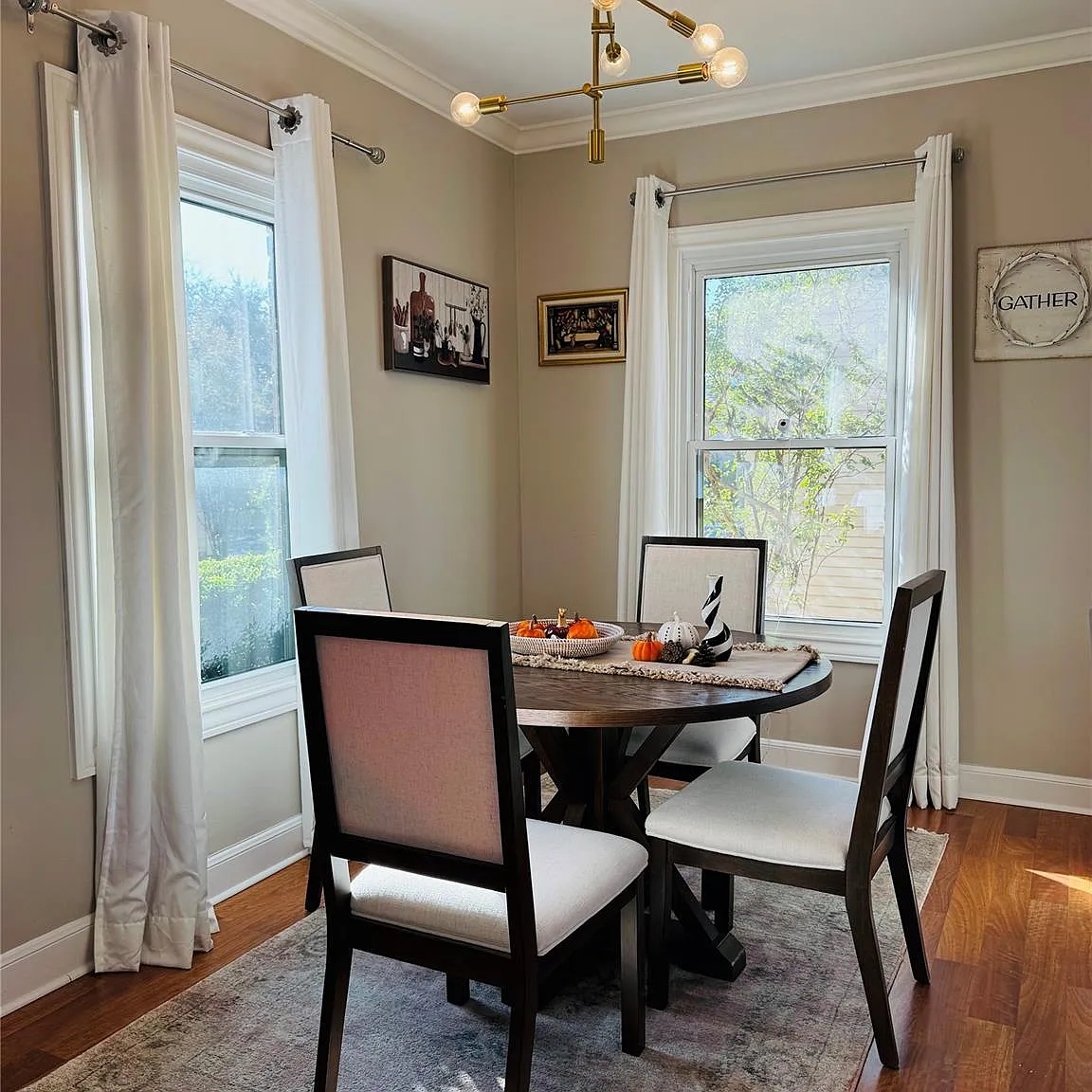2 bed, 2.0 bath, 1387 sqft, $2,600 — Photo 2