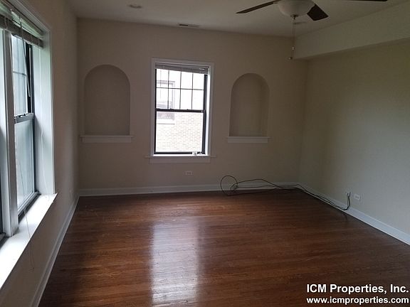 2nd image of 4651 N Wolcott Ave #18272