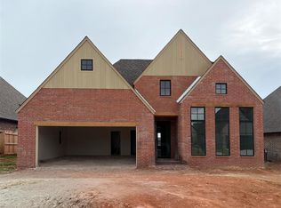 15512 Bergman Cir, Edmond, OK 73013