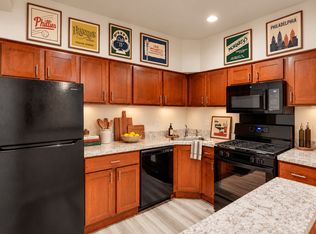 St. Regis Apartments, Philadelphia, PA 19115