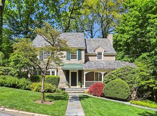 21 Crestwood Dr, Maplewood, NJ 07040