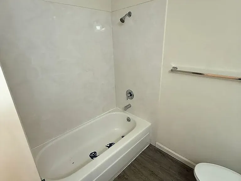 3008 Willamette St — Photo 6