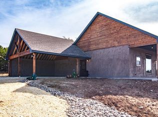 710 Peninsula Dr, Bluff Dale, TX 76433