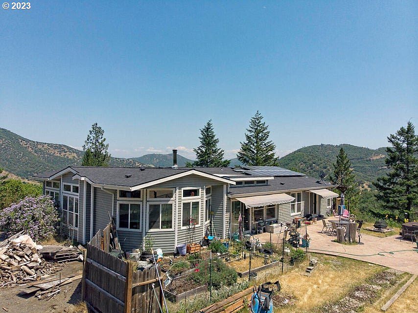 520 Hodson Rd, Gold Hill, OR 97525 MLS 23120835 Zillow