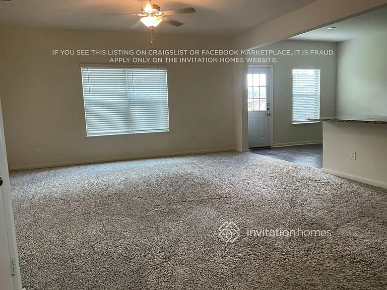 143 Magnolia Dr — Photo 2