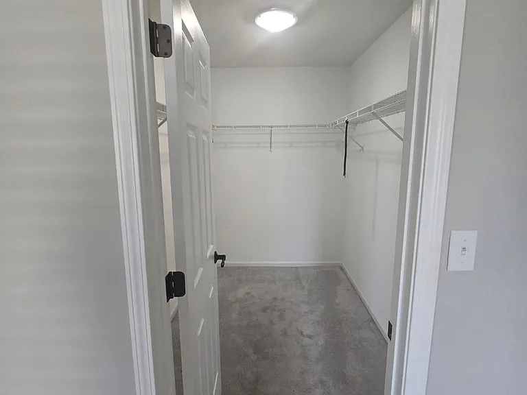 5425 Nighthawk Dr — Photo 9