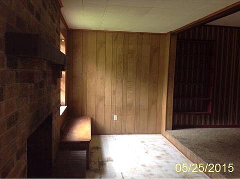 5th image of 805 Bean Ave