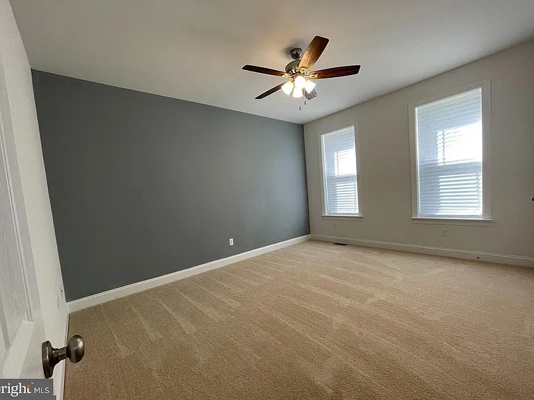 1906 Porter Rd — Photo 12