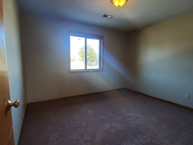 904 E Ohio St #2C — Photo 5