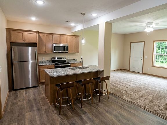 2nd image of 740-742 Coe Rd #740