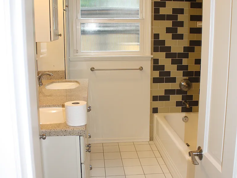 Main Bathroom
