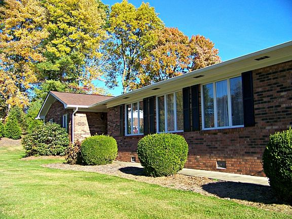 2nd image of 315 William Hawkins Ln