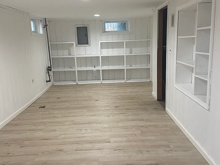 12 Barbara Ln — Photo 13