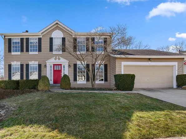 279 Cherry Hills Meadows Dr, Grover, MO 63040