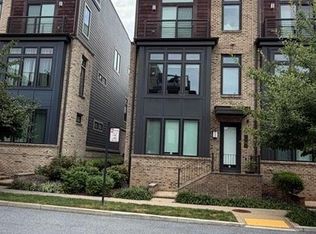 170 Winsome Cir, Bethesda, MD 20814