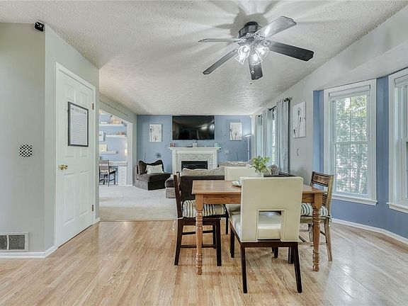 5th image of 59 Cassandra Cir