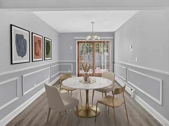 5th image of 15 N Aspen Road