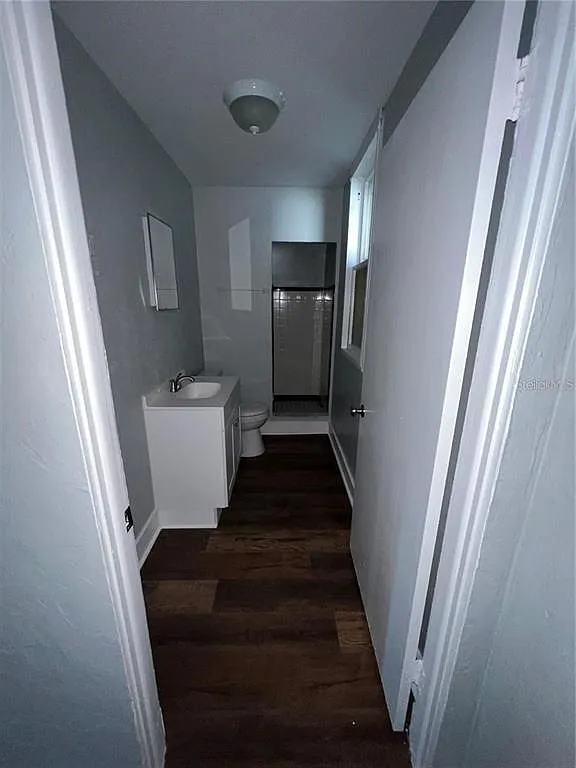 3 bed, 1.0 bath, 2280 sqft, $1,500 — Photo 3