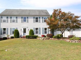 2476 Raleigh Dr, Lancaster, PA 17601