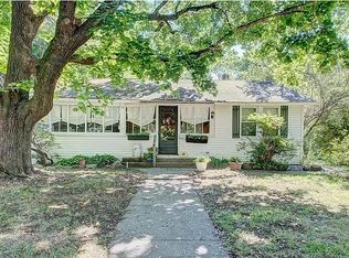 227 State St, Guilford, CT 06437