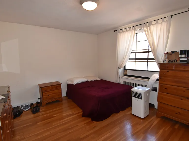 94 Marion St #5 — Photo 10