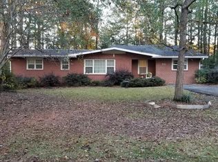 771 Woodland Rd, Alexander City, AL 35010