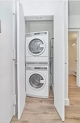 Rented by REAL New York | media 33