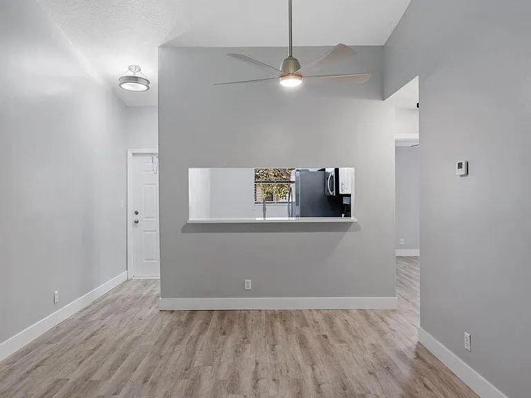 3139 Millwood Ter #2240 — Photo 9