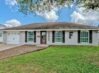 2273 Earle St, Port Neches, TX 77651