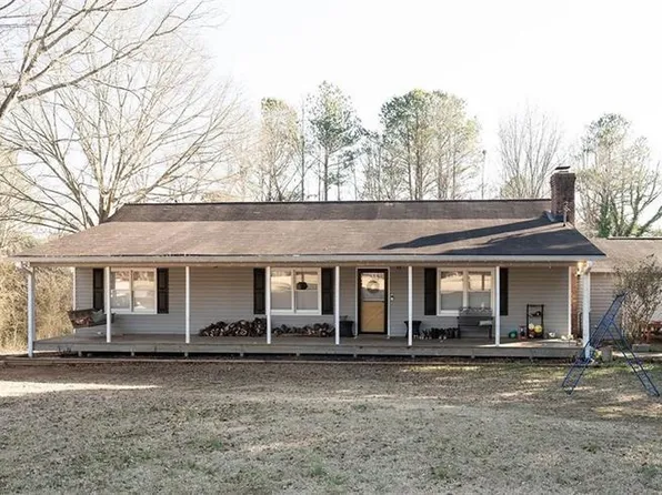 309 Juanita Ln, Powder Springs, GA 30127