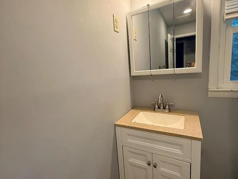 53 Birch Ave — Photo 20