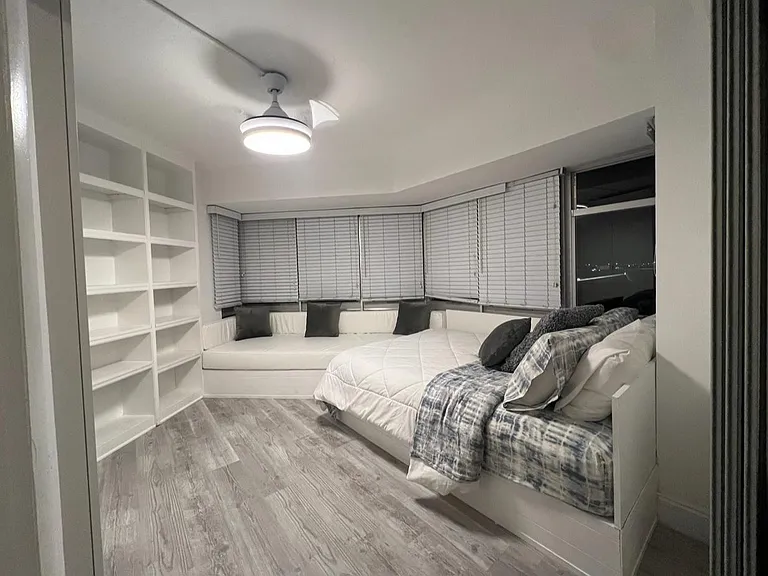 1881 Washington Ave #11 — Photo 16