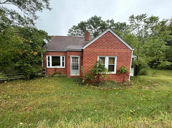 1552 Grayson Tpke, Wytheville, VA 24382